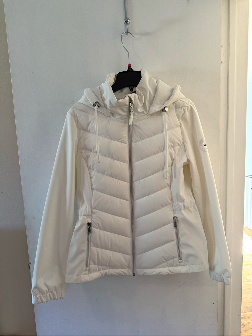 Tommy Hilfiger White Quilted Hooded Puffer Jacket